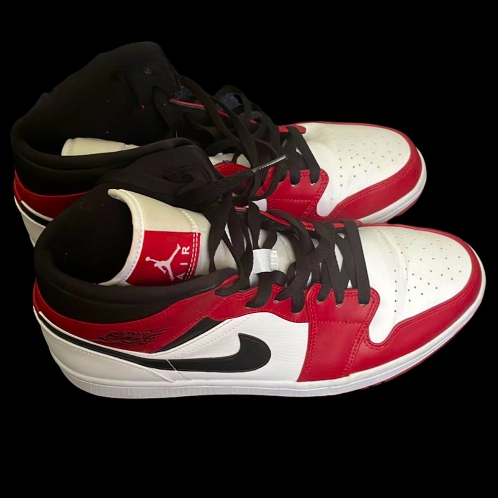 Air Jordan 1